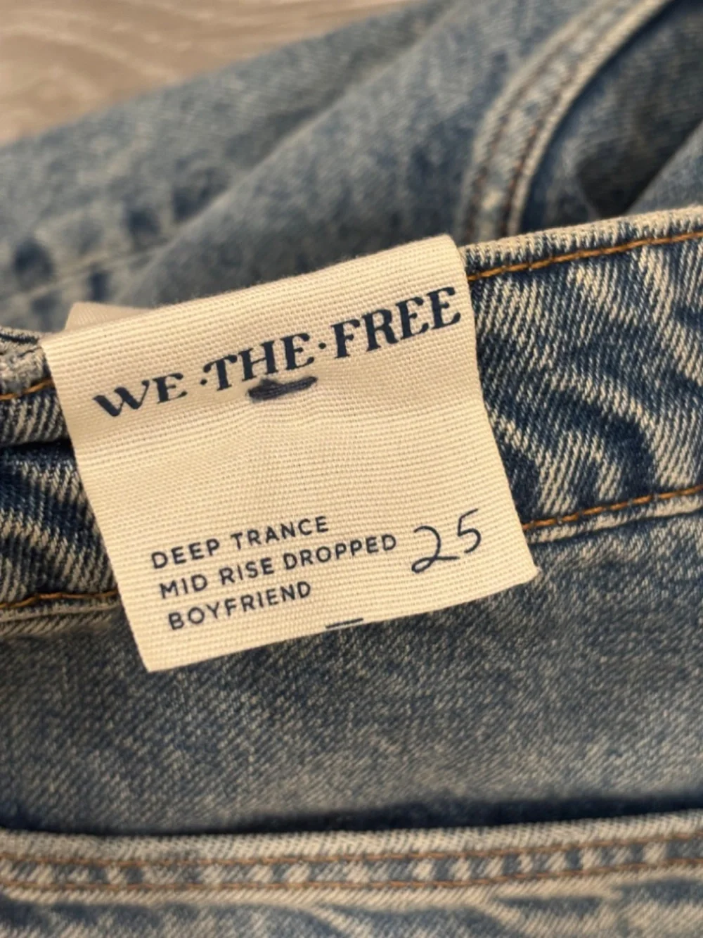 We The Free People Jeans Deep Trance Mid Rise Dropped Boyfriend NWT 25